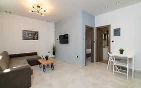 Cozy & Lux Apartment
